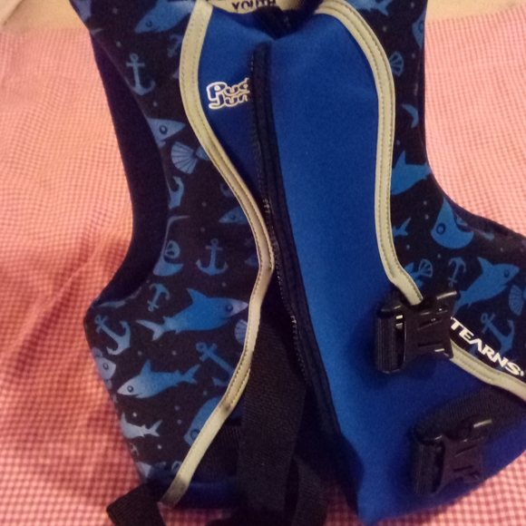 Youth Life Jacket - Picture 2 of 5